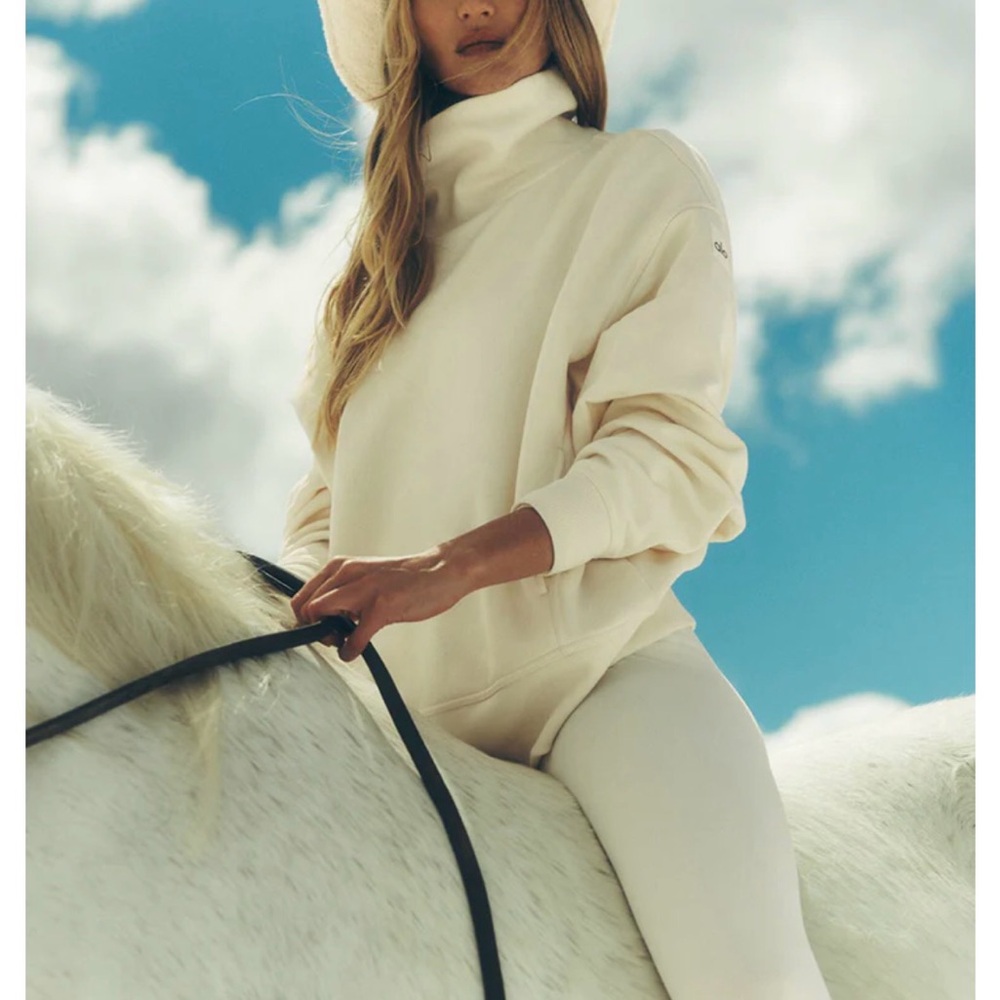 ALO Hazy Mockneck Pullover NEW!